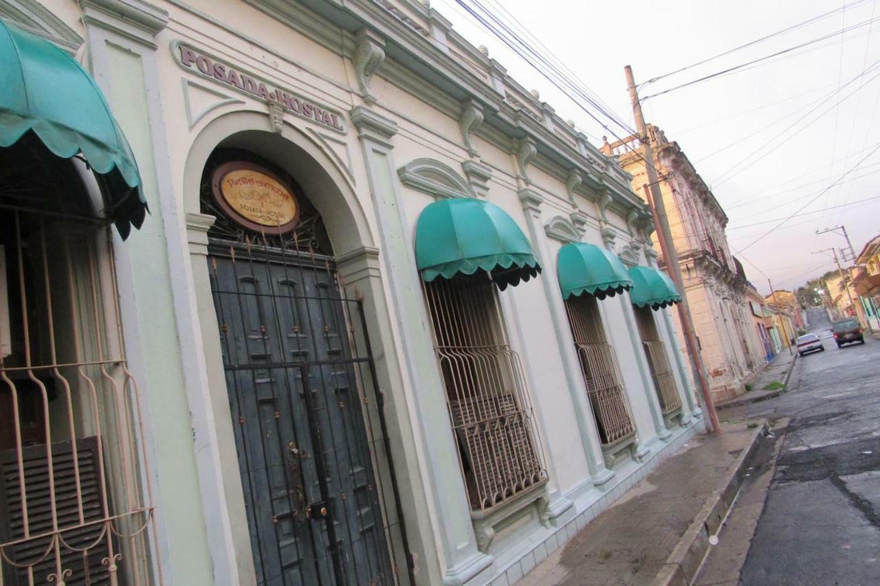 Hostal Velvet Plaza Santa Ana Bagian luar foto